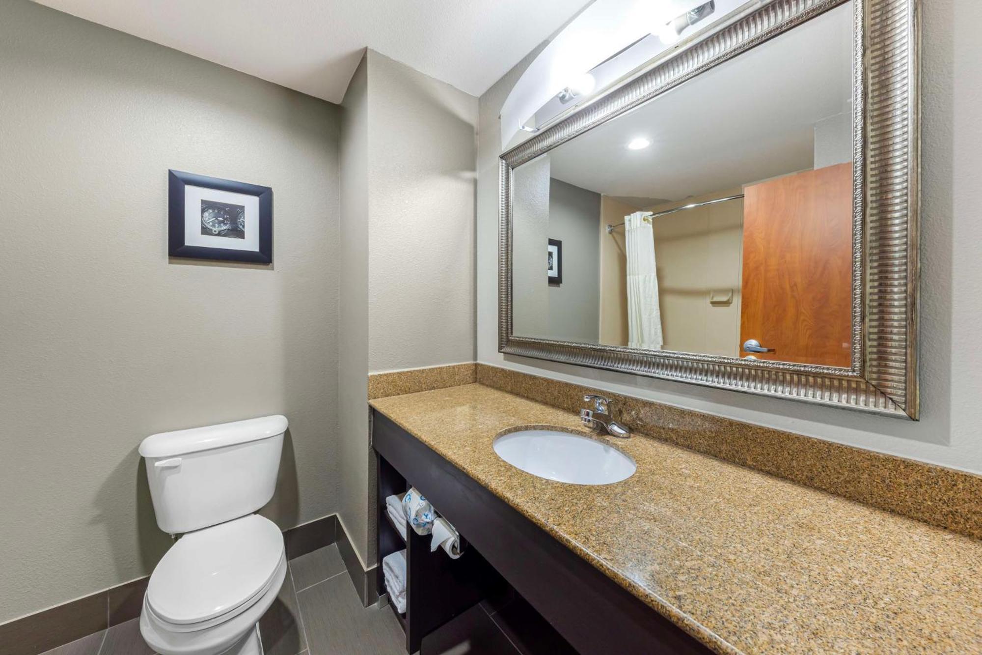 Best Western Plus Midwest City Inn & Suites Luaran gambar
