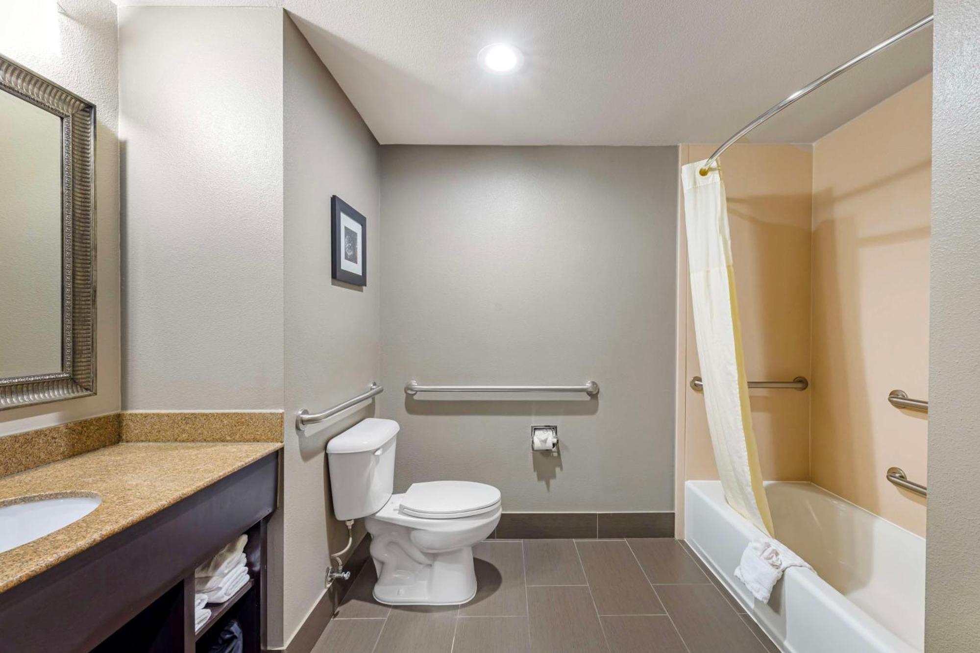Best Western Plus Midwest City Inn & Suites Luaran gambar