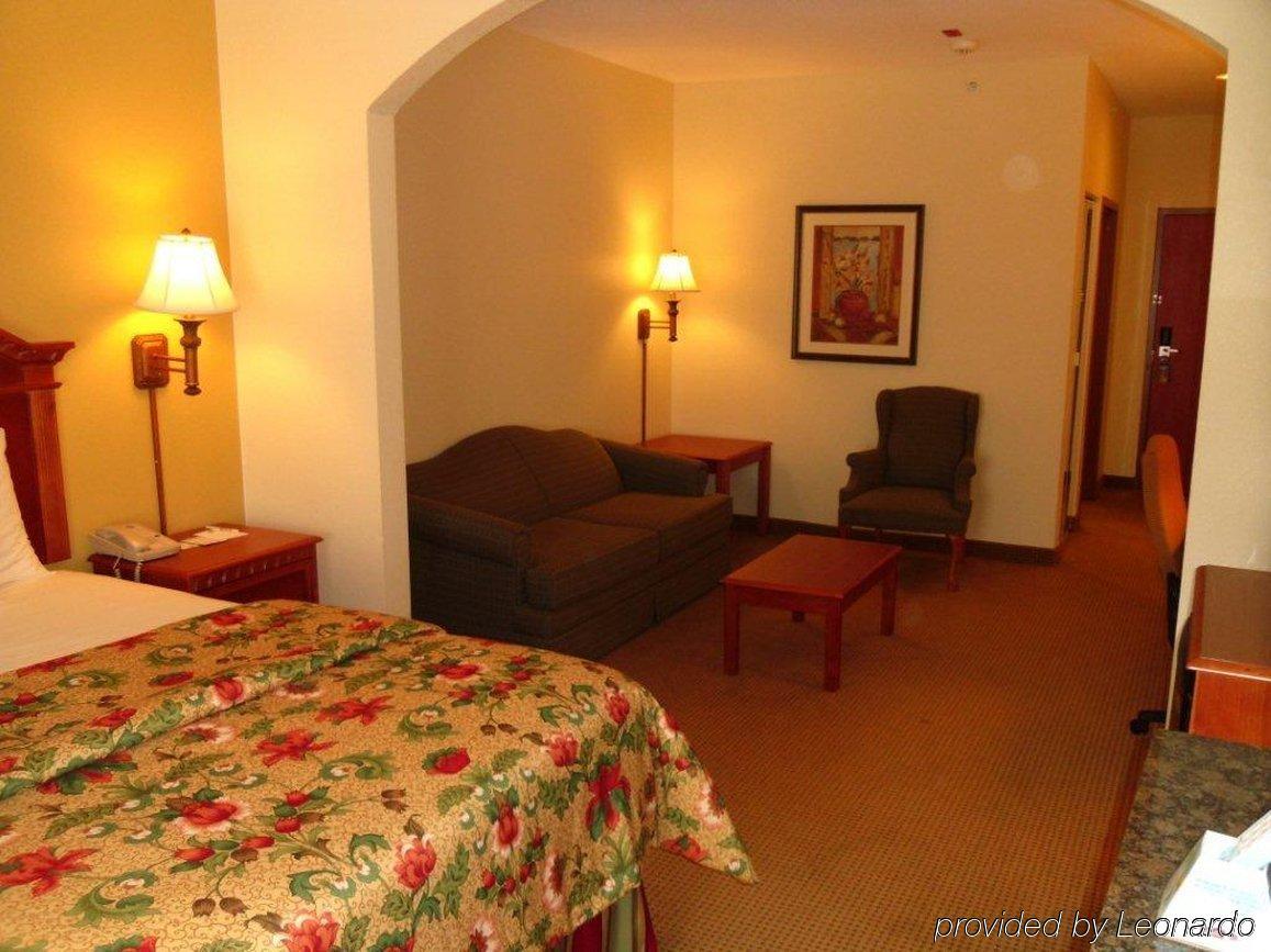 Best Western Plus Midwest City Inn & Suites Bilik gambar